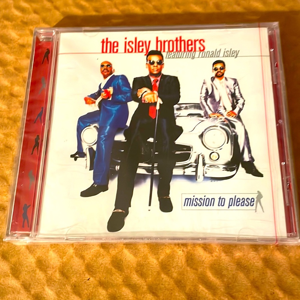 Music CD / The Isley Brothers featuring Ronald Isley.